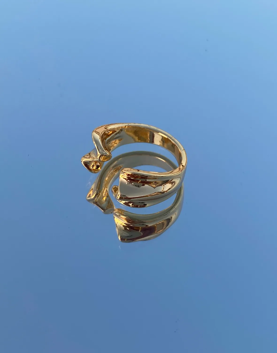 The Cleo Ring